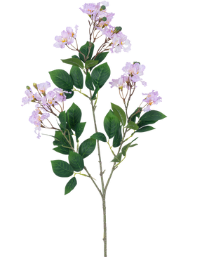 Eine einzelne künstliche Lagerstroemia-Blume, 92 cm, lila, mit Büscheln hellvioletter Blüten und mehreren grünen Blättern, vor einem schlichten weißen Hintergrund.