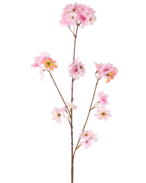 Die künstliche Blume Kirschblüte 85 cm rosa hat einen einzelnen braunen Stiel mit mehreren Zweigen, die jeweils mit Büscheln zarter hellrosa künstlicher Kirschblüten vor einem schlichten weißen Hintergrund verziert sind.
