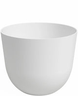 Der Übertopf Havanna Ø40cm x H33cm ist ein schlichter, weißer, runder Blumentopf mit glatten Oberflächen und ohne sichtbare Muster, der leicht schräg vor einem weißen Hintergrund dargestellt wird.